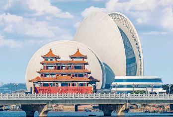 珠海一日游+情侣路+港珠澳大桥+澳门环岛游+圆明新园+含午餐【市区内的游客含免费上门接，安心出游，省心省时】