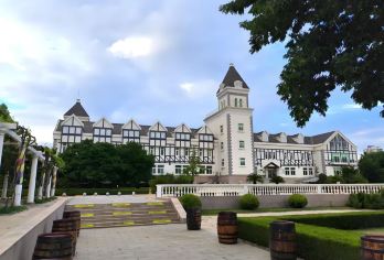 烟台蓬莱阁+八仙过海+张裕卡斯特酒庄一日游【可选6人迷你团】【[解锁八仙神话]“人间仙境”蓬莱阁，寻找八仙过海的足迹。】