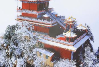 【直通车】终南山·南五台一日游·观云海【[赏心悦目]山顶的风景和那些美好的瞬间，值得你期待。】