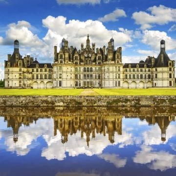 法国卢瓦尔河谷城堡一日游【巴黎往返丨可选中文等多语音导览】