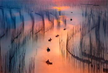 福建霞浦沙江S湾一日游【半月里、东安鱼排、浒屿澳村上门接送】【[服务保障] 严选正规资质车辆和司机+陪您追光逐影！ 一对一VIP专车服务/24小时行程管家服务！】