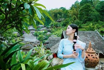 翁基古寨+糯干古寨+景迈山一日游【纯玩4-8人商务团】【云南茶源•赏梯田观云海】