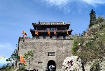 山西阳泉娘子关景区+固关长城包车一日游中英文服务【娘子关雄踞太行襟喉，固关长城石道镌沧桑，双关锁晋冀水陆要冲。】