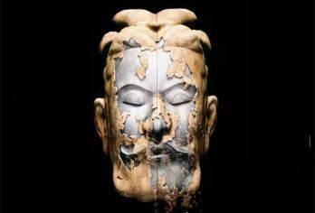 秦始皇兵马俑+《复活的军团》演出一日游【8人小团/上门接送】【[深度游玩]兵马俑1/2/3号坑资深讲解，重点IP逐一观览，一个不漏！亲子游更省心哟！】