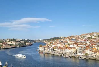 葡萄牙+里斯本修道院+佩纳宫/穿越时光/邂逅欧洲的浪漫【中文包车，沟通无碍，酒店接送】