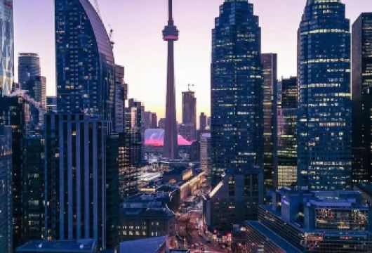 多伦多老城+国家电视塔+瑞普利水族馆+卡萨罗马城堡包车一日游【[包车游]多伦多市区包车一日游，行程可调】