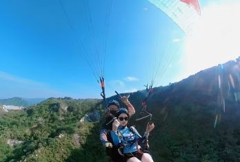 河北石家庄风屿山滑翔伞【预约优先安排+专业教练一对一】【无需技术经验，全程专业持证教练一带一飞行；】