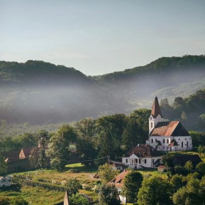罗马尼亚&派勒斯城堡+特兰西瓦尼亚高原一日游