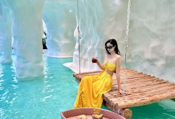 阿卡那拉琉璃海包车一日游【中文专车】【行程可调】【深圳阿卡那拉琉璃海沙滩，很隐蔽，很小众，人少景美，海水清澈。晴天拍照非常出片，拍日落也非常美丽】