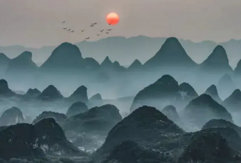 桂林+阳朔遇龙河竹筏漂游+千里江山图日落一日游【私家团包车】【8人封顶｜私家臻选轻旅团 0购物纯玩｜VIP级贴心伴游 √ 独立成团守护隐私圈 弹性行程自由定制】