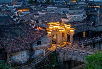 衢州乌溪江+飞鸿滑草场+衢州古城【亲子出游/行程可调】S【车接车送，全中文服务，沟通无障碍，深度体验热门景点，行程景点可调】