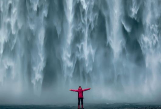 冰岛南雷克雅未克+黄金圈一日小团体游【英文团】【雷克雅未克出发，一日尽览南岸奇观。专车接送，直达黑沙滩、双瀑与冰川，体验自然伟力】