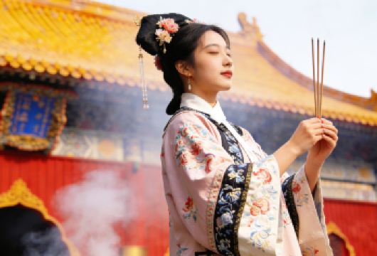 北京故宫+雍和宫一日游【导游带您走进紫禁城+佛缘圣地】【[精华景点]走进明清紫禁城、汉族地区佛教全国重点寺院，深入了解皇城的历史，希望有缘的你所愿皆所得】