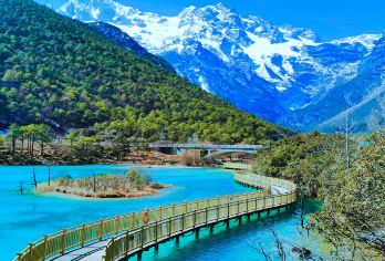 丽江玉龙雪山景区【云杉坪+蓝月谷】一日游+8人小团+日照金山【赠送日照金山（看日照下单需备注）】