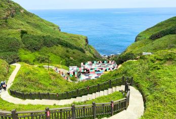 台北鼻头角公园+正滨渔港+和平岛地质公园+基隆庙口夜市一日游【精彩新北＆基隆拍照打卡一日游，与我们一起踏上巡访北台湾之美的旅程。】