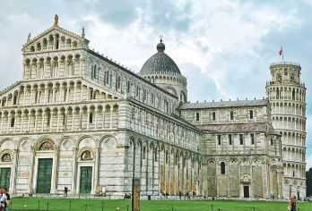 托斯卡纳奇迹之旅：比萨斜塔+五渔村中文定制包车一日漫游【探索联合国教科文组织世界遗产「奇迹广场」，近距离感受比萨斜塔、比萨大教堂、圣若望洗礼堂等中世纪建筑群】