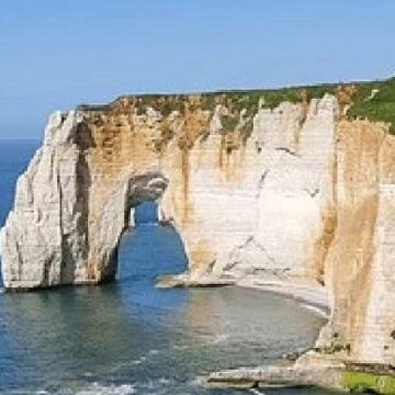 巴黎经典包车串联阿瓦尔悬崖三大名胜