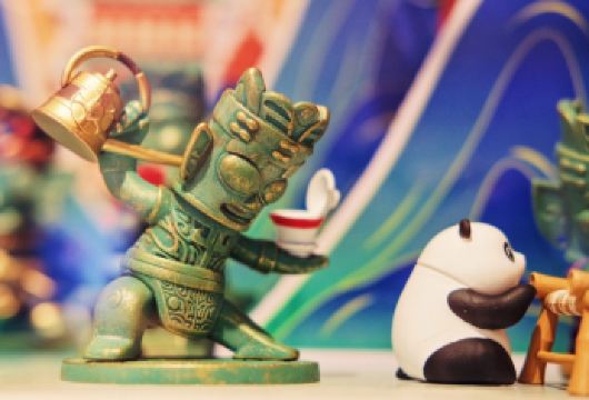 三星堆+熊猫基地【VIP包车一日游1单1团1车-上门接送】【[品质承诺]亲子游必选。成都三环内任何地方或者酒店上门接，和行程结束后回送。】