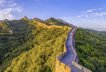 天安门广场-国旗+八达岭长城+明十三陵【看升旗+上门接】【五环内免费上门接，赠送天安门看升旗。】