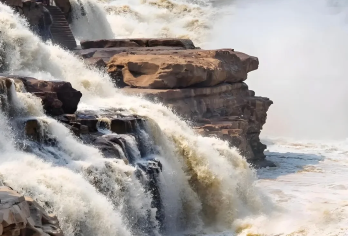 陕西黄河壶口瀑布一日游【含门票，上门接 赠午餐-赠汉服体验】【[彩虹品质优选]总社发团，保证纯玩团，不进任何购物店!】