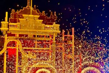 江门出发包车10小时一日游|开平碉楼群+梅家大院|可广州出发【碉楼古镇忆侨乡，狂飙取景醉江门。】