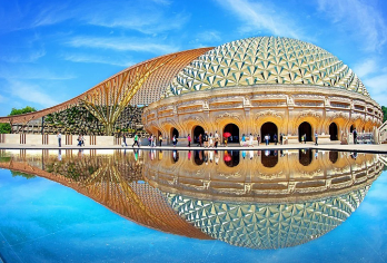 南京总统府+牛首山+纪念馆+大报恩寺+夫子庙一日活动【一次性领略南京的历史厚重与江南风情，拒绝走马观花】