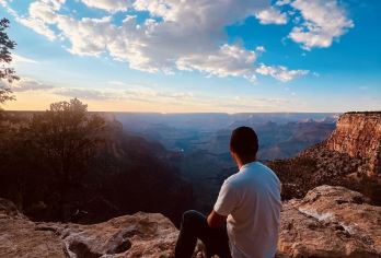 美国凤凰城-大峡谷南峡-马瑟点-隐士休息区-12H包车精选【专属客服和本地中文司机，一家一团包车】