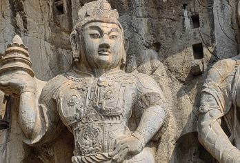 白马寺+二里头夏都+龙门石窟一日游【包车I上门接送】【[上门接送]出发时间您说了算，早晚均可，专属用车无他人】