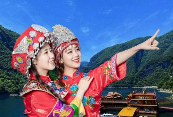 清江画廊一日游【清江直通车·一天两班·含船票·船游清江】【[质量保证]24小时售后30秒反应,让您更安心.行程中不进超市不购物,纯玩行程,导游强购退一赔一；】