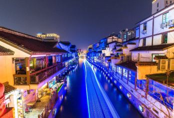 无锡古运河游船+鼋头渚+灵山大佛|包车日游【中英俄法德西】#【[妙趣之旅]体会到沉稳的中式之美，传承千年文化精髓。】