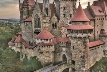 奥地利萨尔茨堡+因斯布鲁克一日游 中文包车|可定制|酒店接送【中文包车，沟通无碍，深度体验，行程可调 可定制】