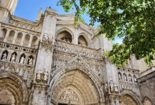 西班牙托莱多古城+古罗马水道桥【中世纪古城一日游+定制包车】【专属私密，一家一团，尽享自在旅途。】