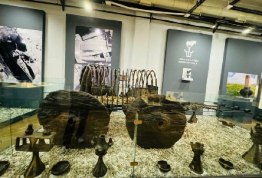 亚美尼亚埃里温共和国广场+埃里温大教堂+历史博物馆包车一日游【精品包车，私享空间，上门接送，轻松出行】