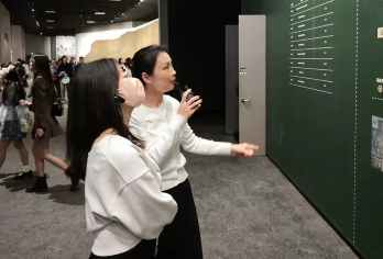 【金牌说】三星堆讲解含票 3H 中高级导游 优质小团 专场【[金牌导游讲师团]他们博古通今，幽默睿智，善于挖掘文物背后的故事，用有趣的方式还原历史真相；】