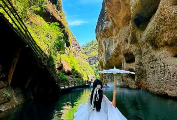 泰宁九龙潭+寨下大峡谷一日游【九龙潭：水上丹霞的精品、丹霞山水微缩明珠】