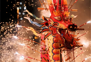 梅州出发包车9小时一日活动|打卡客天下景区+千佛塔+叶帅故居【经典路线客家韵，一日读懂梅州情。】