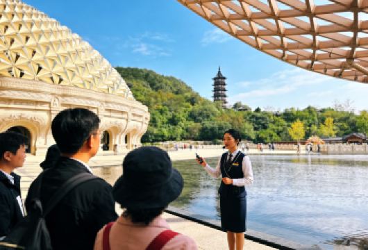 南京总统府+牛首山+大报恩寺+外秦淮河游船+夫子庙1日活动【一座牛首山，半部金陵史。优选南京精华，不更换省钱景点】