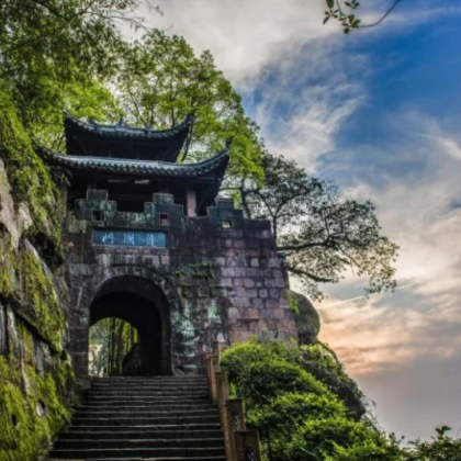 涞滩古镇+钓鱼城+文峰古街1日游【纯包车/自由行/上门接送】