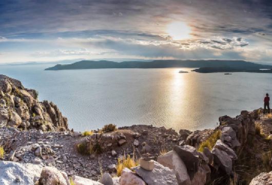 秘鲁 普诺的的喀喀湖之旅（乌罗斯/塔奎莱群岛）【中文客服在线服务】