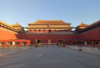 北京故宫博物院深度游【含故宫门票+资深导游精讲+百年大展】【品质出游】