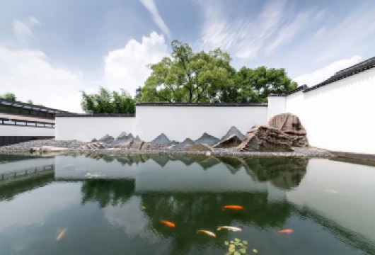 苏州博物馆丨VIP私家团丨2H深度人工讲解资深讲师丨自行预约【[专业讲解]把历史作为故事讲解给您听，专业导游，精品小团，无线耳麦，拒绝嘈杂混乱~】