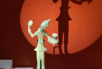 湖南博物院半日游【探秘辛追丨研学互动丨趣味精讲丨门票代约】【定位亲子游，家庭游。儿童趣味互动式精讲，适合您带小孩深入了解马王堆的奥秘。】