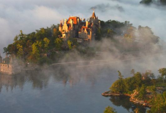 加拿大多伦多千岛群岛梦幻一日游【专属司导10H服务】【加拿大专业司导，可定多日，团建，商务出行，可全程私家定制（各类门票可以代订）详情请私客服發發】