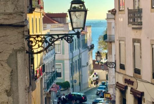 葡萄牙里斯本市区-历史古迹深度游-可全境包车-精选【专属客服和本地中文司机，一家一团包车】