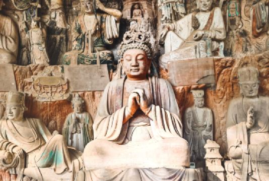 从成都出发：安岳石刻（北线）深度一日游【包车|中英文导游】【涵盖唐代卧佛、北宋观音、明代木亭，从盛唐到明代，一次看遍不同时期的建筑与雕刻风】