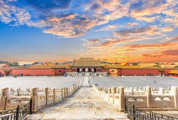 故宫博物院一日游【北京故宫博物院/绿色游/无购物/3H精讲】【[安心出游]全程佩戴无线耳麦讲解器、让您更深切的感受故宫历史】