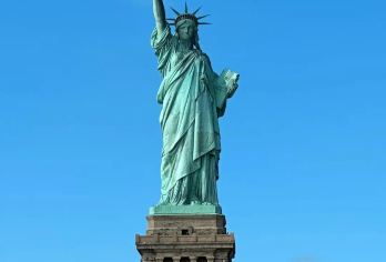 美国私享行-【纽约市区】4-5个地标深度游玩-可定制行程【专业行程定制，精选热门景点，高效游玩不走回头路，贴心服务保障，轻松】