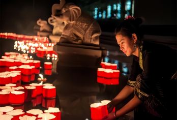 “澜沧江·湄公河之夜”歌舞篝火晚会夜游【接送或者自驾前往】【[省心放心游]含自助餐，民族特色表演，水灯祈福，篝火狂欢】