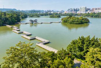 惠城人文古韵线+惠州西湖+东坡祠+合江楼【赏 “六湖九桥” 的湖光山色，俯瞰江水奔腾与城区风貌】