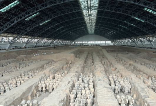 西安兵马俑半日游【秦始皇兵马俑门票+人工讲解+无线耳麦使用】【[讲解全面]全面讲解兵马俑1/2/3号坑，有讲解才能看得懂这个奇迹。】